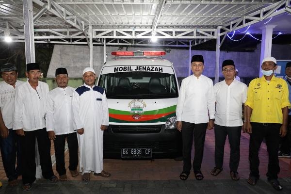 YHA Serahkan 1 Mobil Jenazah ke BKM Al Istiqomah, Musa Rajekshah: Waktunya Melayani yang Membutuhkan